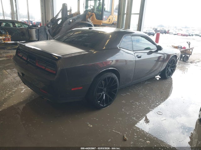 2018 Dodge Challenger Sxt მანქანა იყიდება აუქციონზე, vin: 2C3CDZAG8JH325272, აუქციონის ნომერი: 44282667
