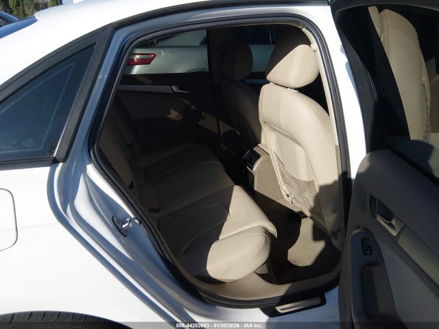 2011 AUDI A4 WAUAFAFL6BN031847 Photo 7