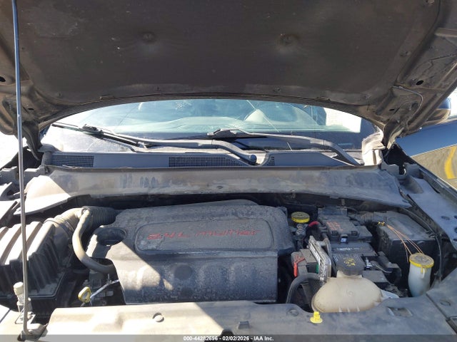 3C4NJCBB1JT469430 Jeep Compass Latitude Fwd