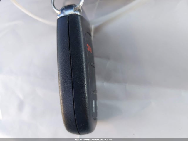 3C4NJCBB1JT469430 Jeep Compass Latitude Fwd