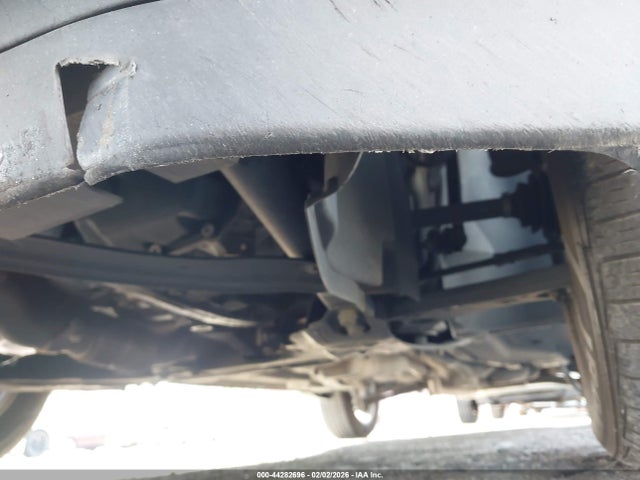3C4NJCBB1JT469430 Jeep Compass Latitude Fwd