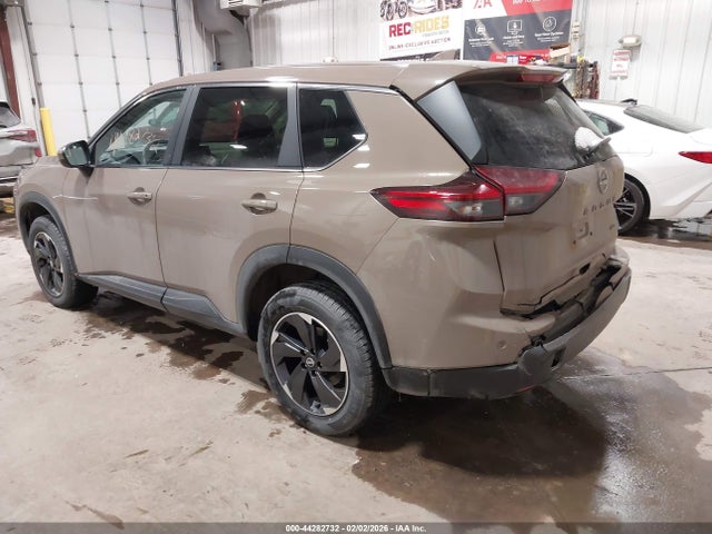 JN8BT3BB0SW164711 Nissan Rogue Sv Intelligent Awd