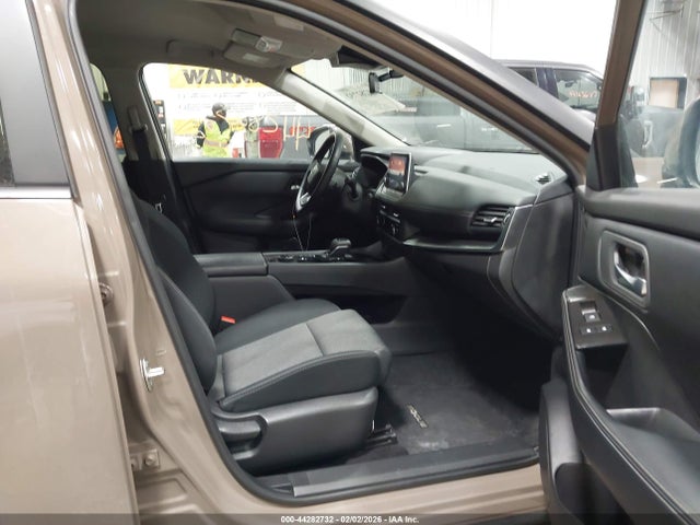 JN8BT3BB0SW164711 Nissan Rogue Sv Intelligent Awd