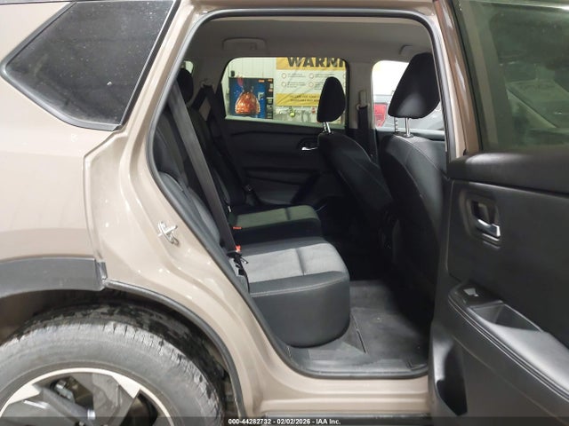 JN8BT3BB0SW164711 Nissan Rogue Sv Intelligent Awd