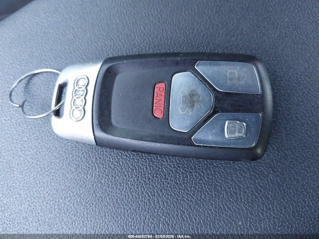 2021 Audi A4 Premium Plus 45 Tfsi S Line Quattro S Tronic მანქანა იყიდება აუქციონზე, vin: WAUEAAF49MN012687, აუქციონის ნომერი: 44282765