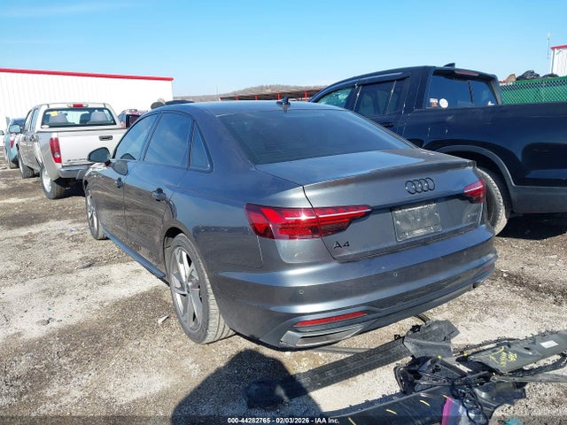 2021 Audi A4 Premium Plus 45 Tfsi S Line Quattro S Tronic მანქანა იყიდება აუქციონზე, vin: WAUEAAF49MN012687, აუქციონის ნომერი: 44282765