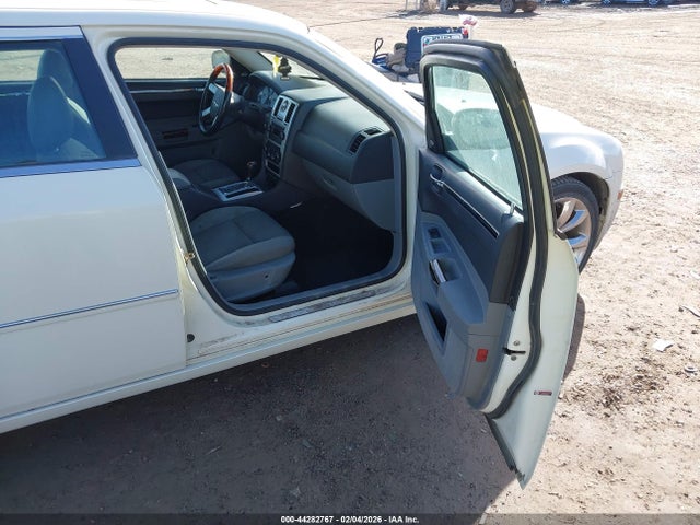 2005 Chrysler 300c მანქანა იყიდება აუქციონზე, vin: 2C3AA63H95H668778, აუქციონის ნომერი: 44282767