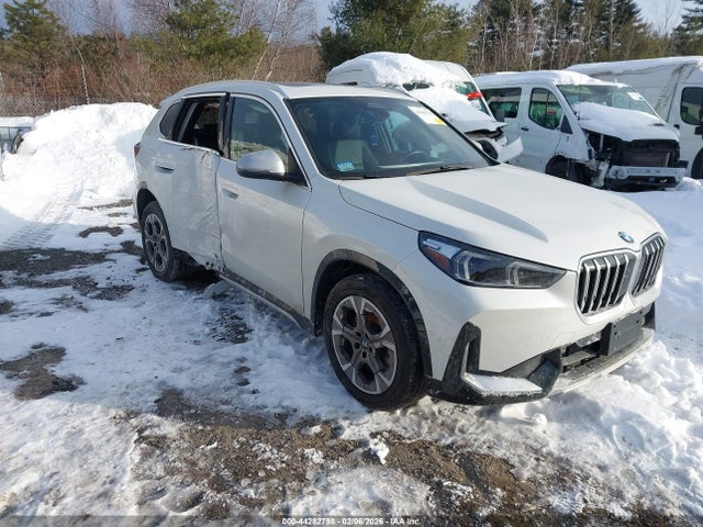 2024 BMW X1 WBX73EF08R5Z47610