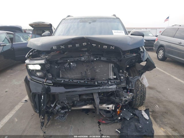 1FMJU1J87SEA05183 Ford Expedition Active