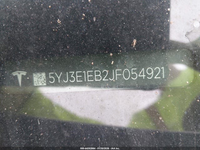 2018 TESLA MODEL 3 5YJ3E1EB2JF054921 Photo 8