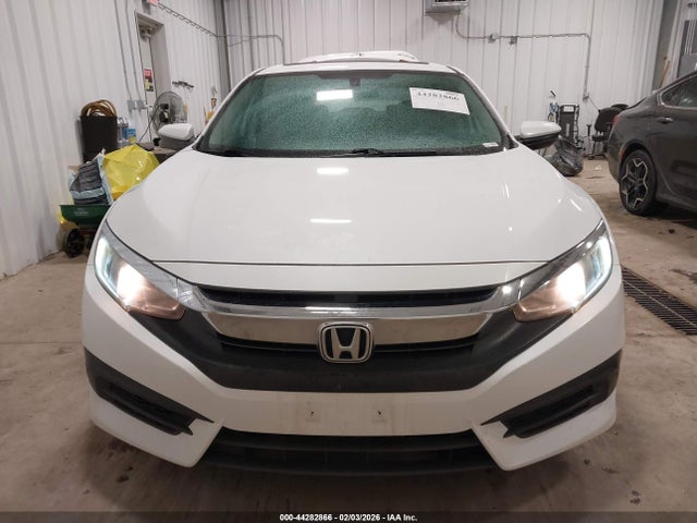 Honda CIVIC EX 2017 2HGFC2F72HH564128 Image 12
