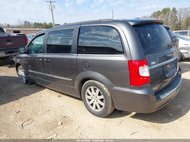2016 CHRYSLER TOWN & COUNTRY 2C4RC1BG8GR198454 Photo 2