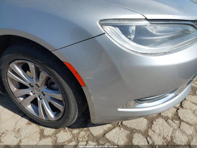 Chrysler 200 Limited 2015 1C3CCCAB9FN624868 Image 6