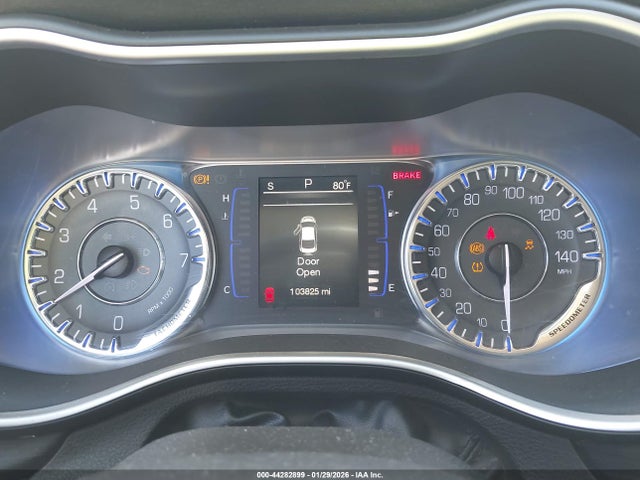 Chrysler 200 Limited 2015 1C3CCCAB9FN624868 Image 7