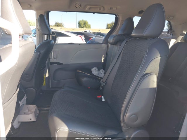 Toyota Sienna Se 8 Passenger 2014 5TDXK3DC3ES452687 Image 8