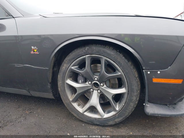 2C3CDZFJ5FH851497 Dodge Challenger R/t Scat Pack