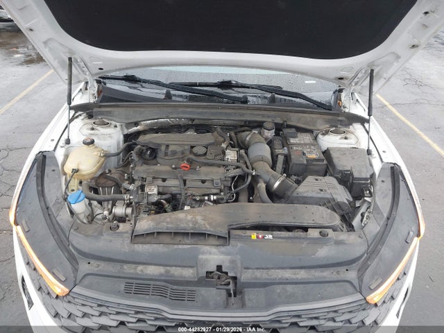 5XXG14J29MG065212 KIA K5 LXS