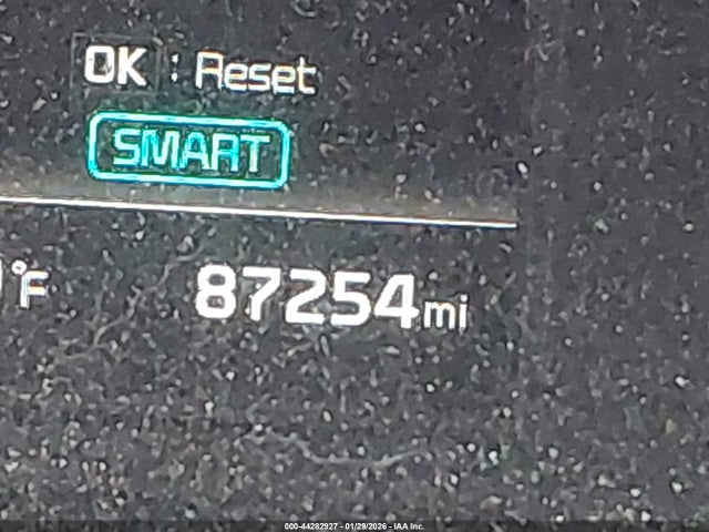5XXG14J29MG065212 KIA K5 LXS