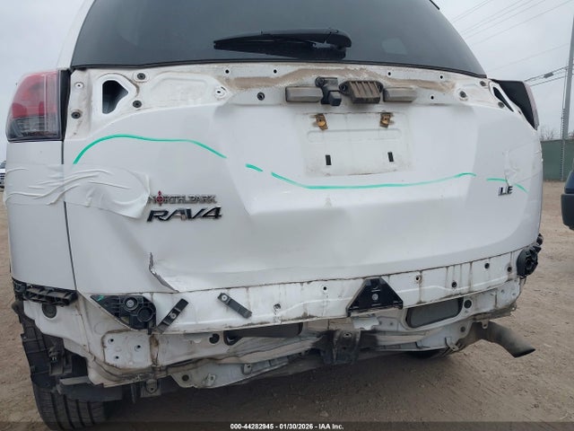 2T3ZFREV3GW290996 Toyota RAV4 LE