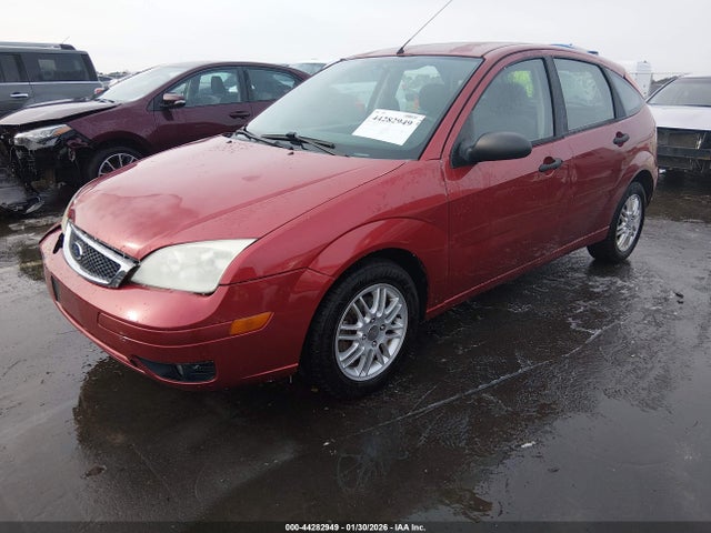 2005 FORD FOCUS 3FAFP37NX5R119308 Photo 1