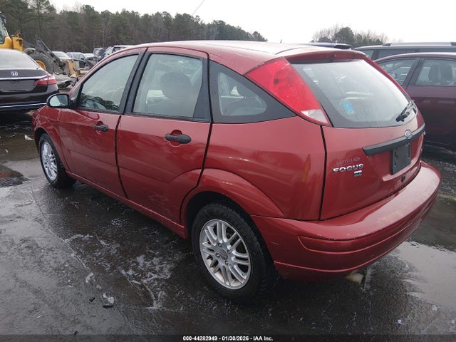 2005 FORD FOCUS 3FAFP37NX5R119308 Photo 2