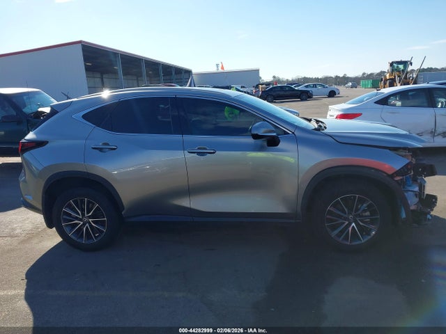 2023 Lexus Nx 350 Premium მანქანა იყიდება აუქციონზე, vin: 2T2GGCEZ5PC029430, აუქციონის ნომერი: 44282999