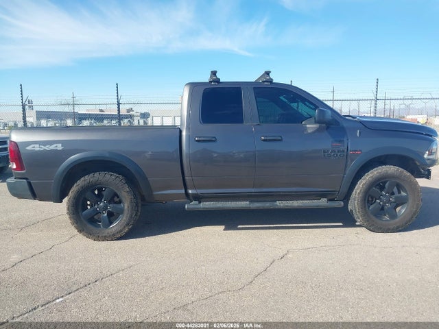1C6RR7GT5KS649216 RAM 1500 Classic Warlock 4x4 6&#039;4 Box