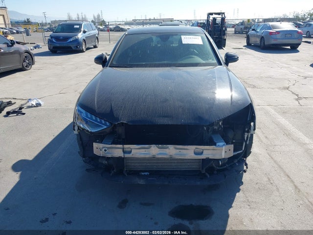 WAUEAAF49NN005210 Audi A4 Premium Plus 45 Tfsi S Line Quattro S Tronic