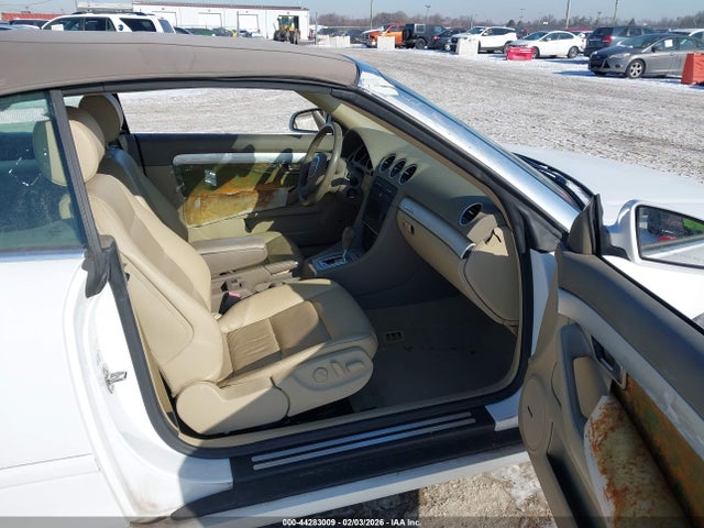 2009 AUDI A4 WAUDF48HX9K007604 Photo 4