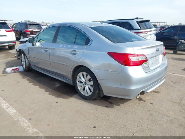 2015 Subaru Legacy 2.5i Premium მანქანა იყიდება აუქციონზე, vin: 4S3BNBE67F3067639, აუქციონის ნომერი: 44283018