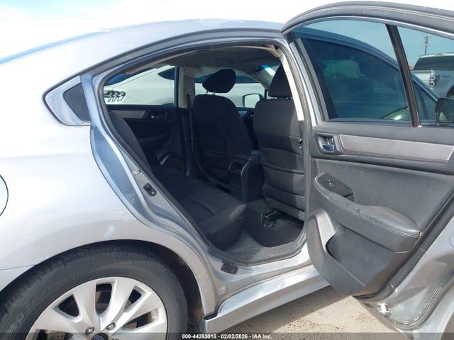 2015 Subaru Legacy 2.5i Premium მანქანა იყიდება აუქციონზე, vin: 4S3BNBE67F3067639, აუქციონის ნომერი: 44283018