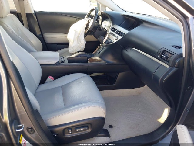 44283017 :رقم المزاد ، 2T2ZK1BA5DC131123 vin ، 2013 Lexus Rx 350 مزاد بيع
