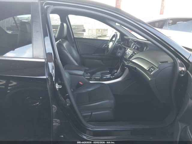 1HGCR2F19HA156849 Honda Accord Sport Se