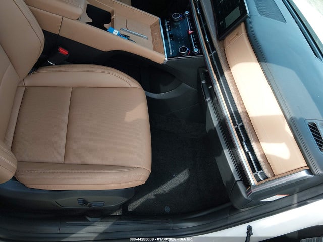 Продажа на аукционе авто 2026 Hyundai Santa Fe Hybrid Calligraphy, vin: 5NMP5DG13TH073339, номер лота: 44283039