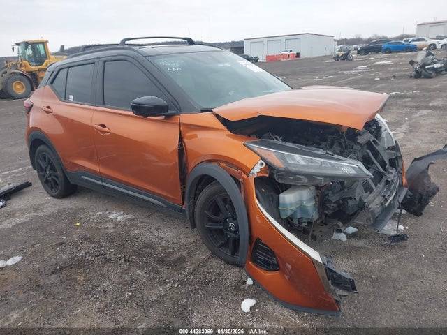 2021 Nissan Kicks Sr Xtronic Cvt მანქანა იყიდება აუქციონზე, vin: 3N1CP5DV3ML510172, აუქციონის ნომერი: 44283069