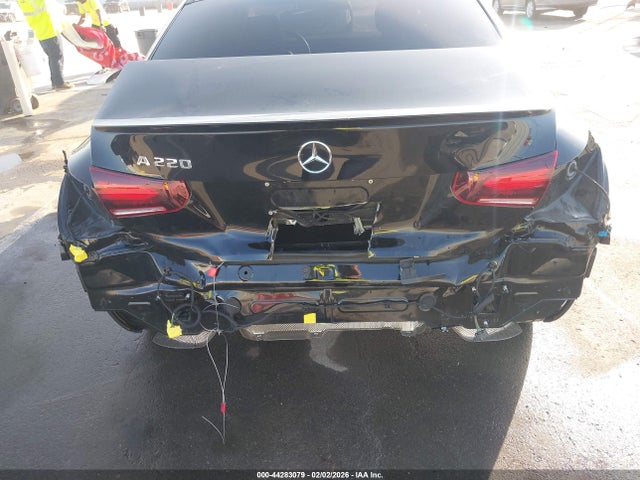 Mercedes-Benz A 220 2022 W1K3G4EB5NJ374072 Image 21