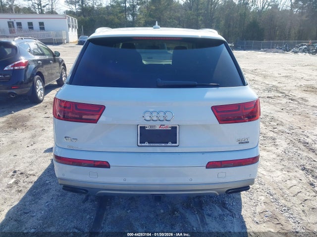WA1VAAF71HD058520 Audi Q7 3.0t Premium