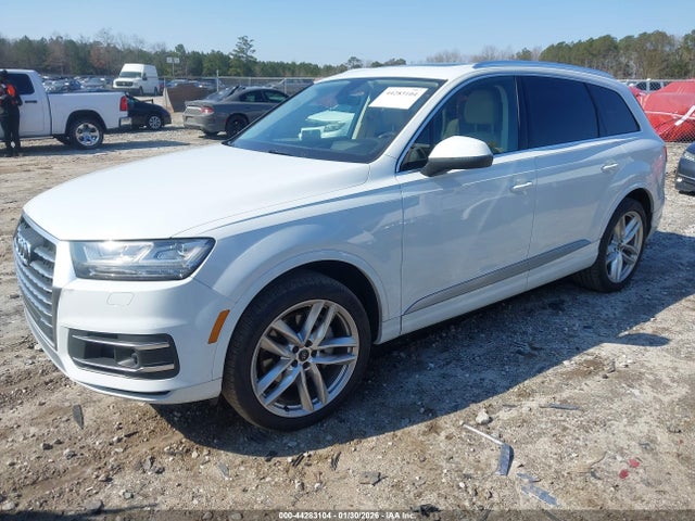 2017 AUDI Q7 WA1VAAF71HD058520 Photo 1