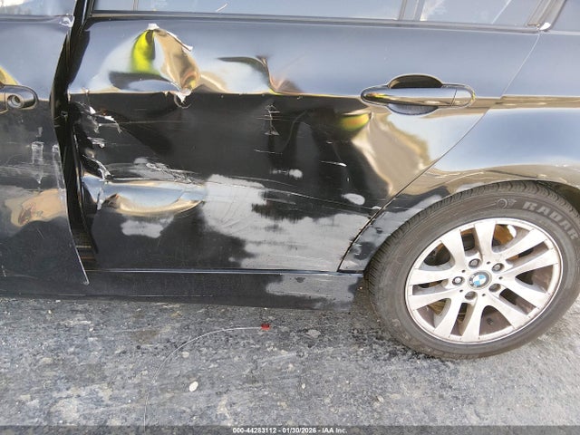 44283112 :رقم المزاد ، WBAVC935X8K035585 vin ، 2008 Bmw 328xi مزاد بيع