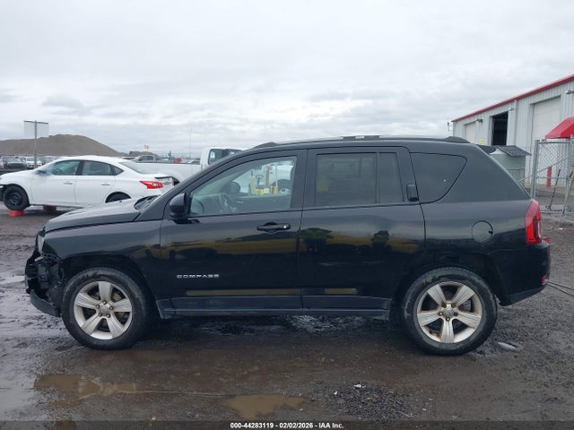 1C4NJCBA5GD753794 Jeep Compass Sport