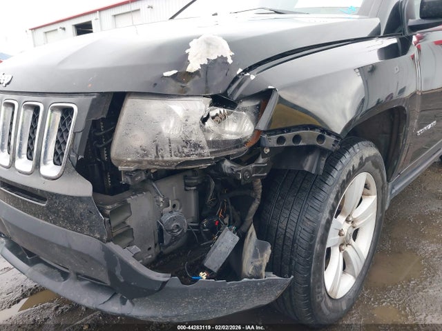 1C4NJCBA5GD753794 Jeep Compass Sport