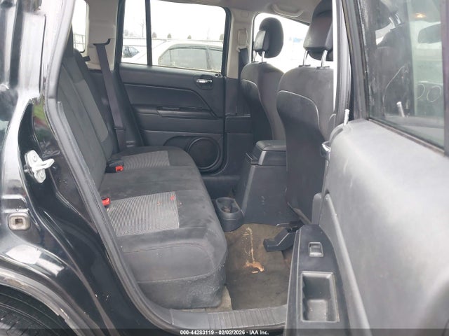 1C4NJCBA5GD753794 Jeep Compass Sport