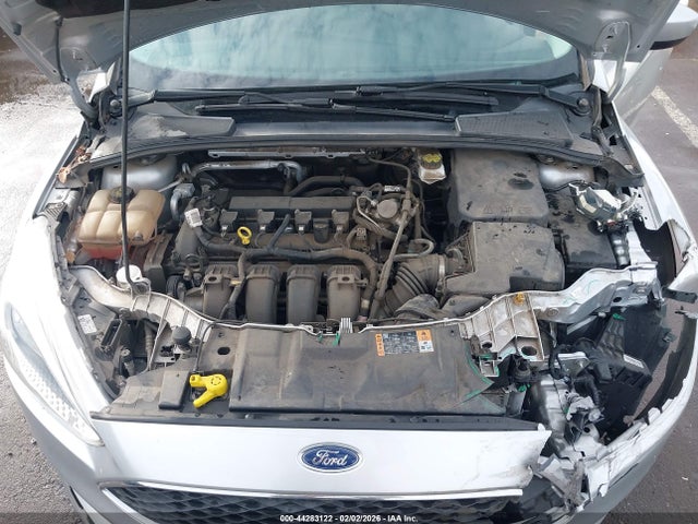 1FADP3K25JL273437 Ford FOCUS SE