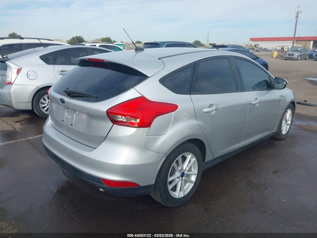 1FADP3K25JL273437 Ford FOCUS SE