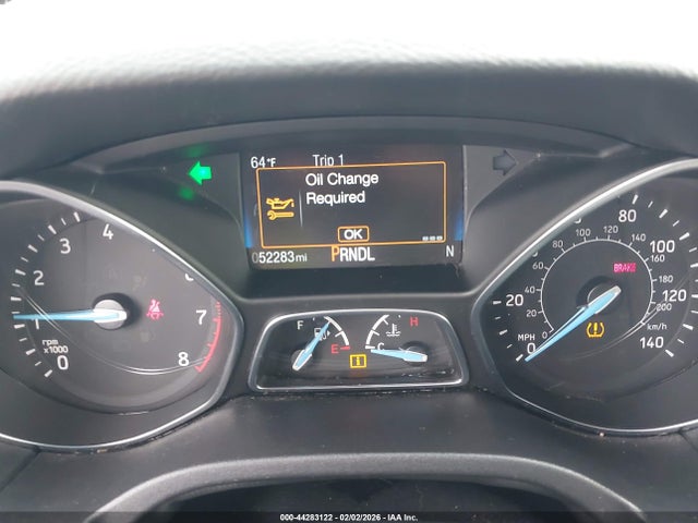 1FADP3K25JL273437 Ford FOCUS SE
