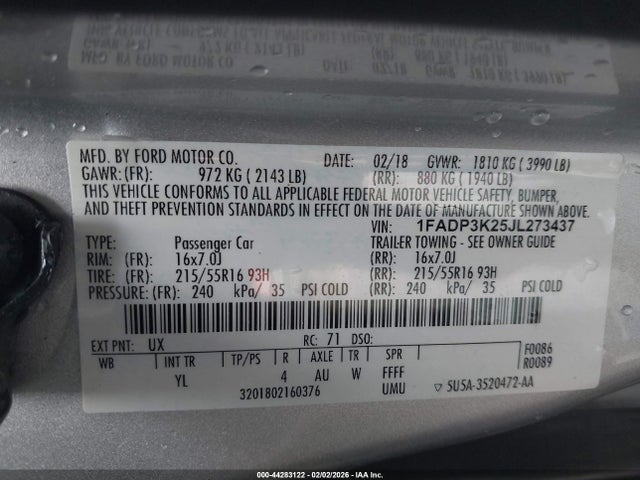 1FADP3K25JL273437 Ford FOCUS SE