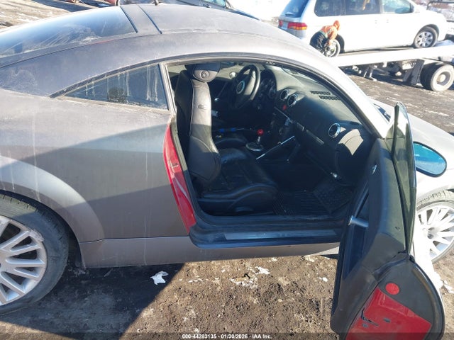 2001 AUDI TT TRUWT28NX11043713 Photo 4