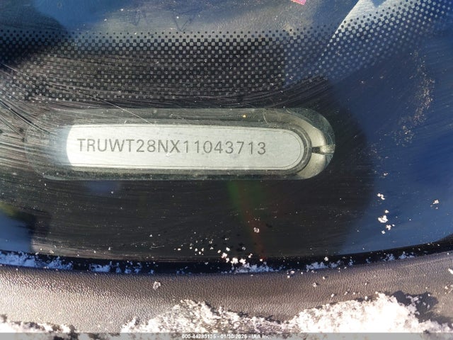 2001 AUDI TT TRUWT28NX11043713 Photo 8