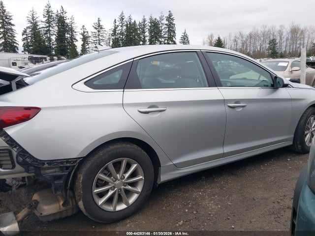 5NPE24AF4JH599919 Hyundai SONATA SE