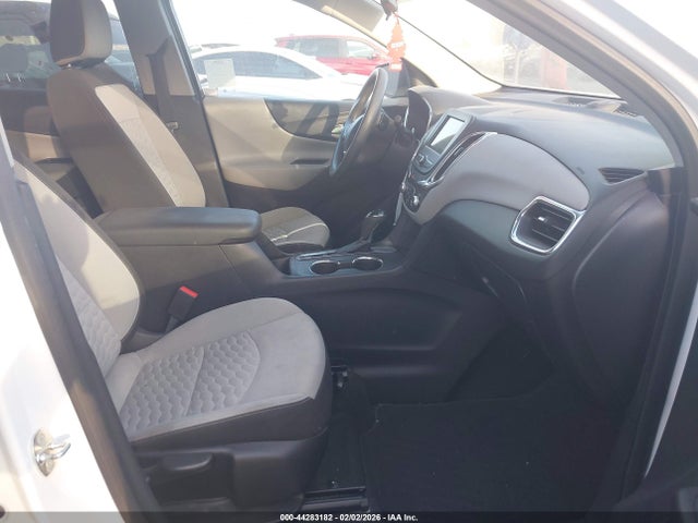 3GNAXHEV1KS531309 Chevrolet EQUINOX LS